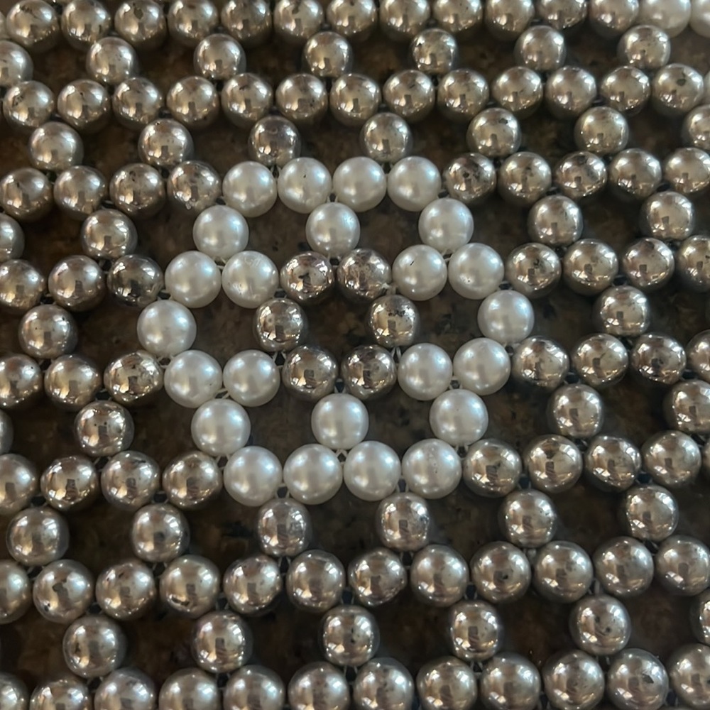 Beaded Table mat - Picture 3 of 5
